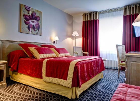 Hôtel Chromatics & Restaurant Hill Club by HappyCulture 1