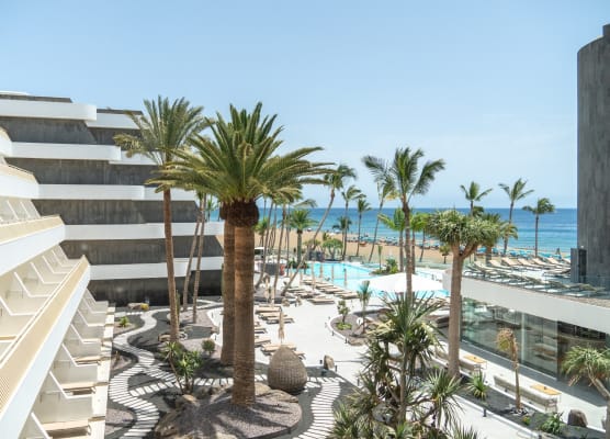 Plus Fariones Suite Hotel 1