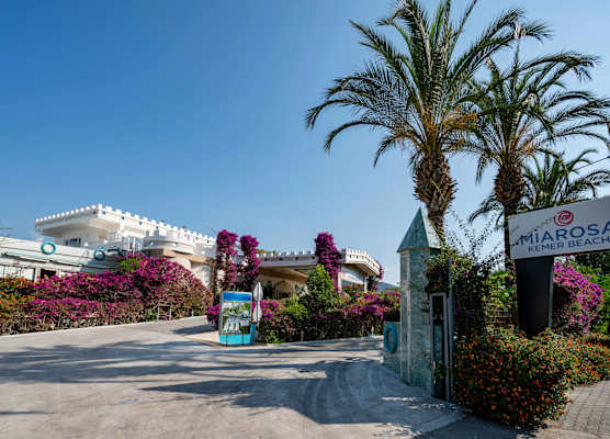 Miarosa Kemer Beach 1