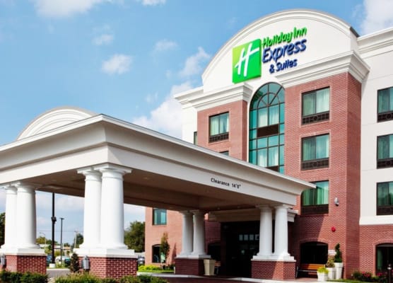 Holiday Inn Express & Suites WILMINGTON-NEWARK by IHG 1