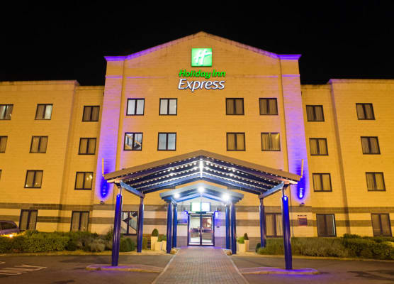 Holiday Inn Express POOLE by IHG 1