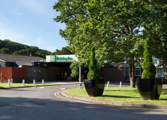 Holiday Inn NEWPORT by IHG 1