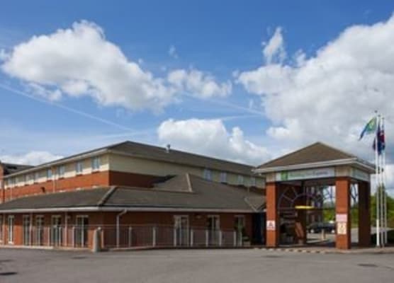 Holiday Inn Express GLOUCESTER - SOUTH by IHG 1