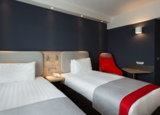Holiday Inn Express GENEVA AIRPORT by IHG 1