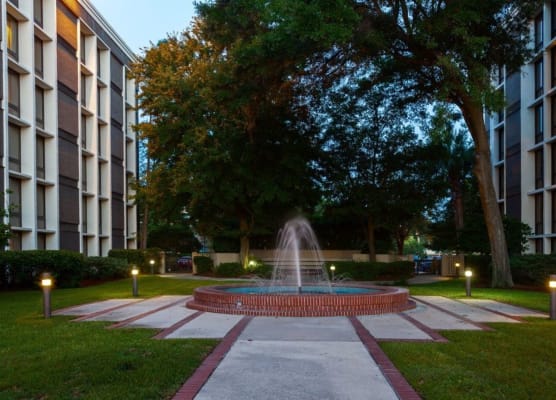 Crowne Plaza JACKSONVILLE AIRPORT/I-95N by IHG 1