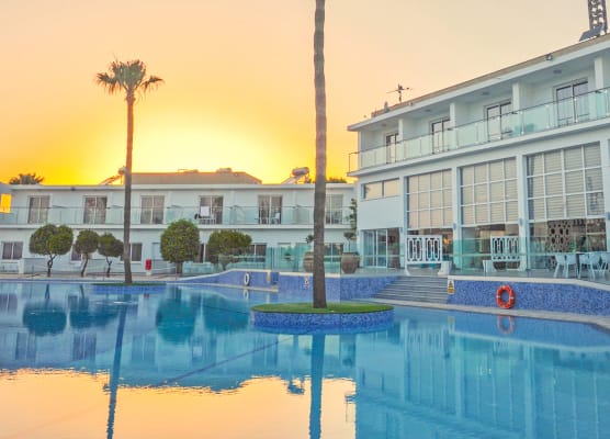 Fedrania Gardens Hotel 1