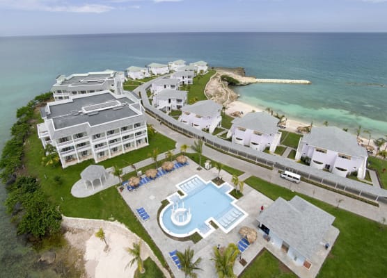 Grand Palladium Lady Hamilton Resort And Spa All-Inclusive 1