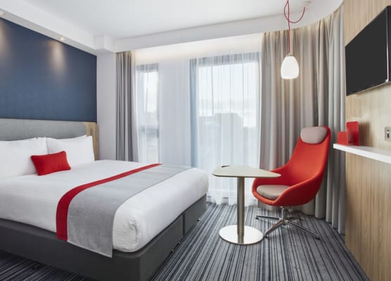 Holiday Inn Express LONDON - EALING by IHG 1