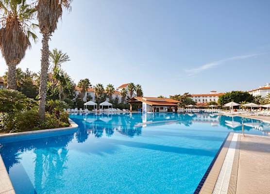 PortAventura Hotel El Paso - Includes unlimited access to PortAventura Park & 1 access to Ferrari Land 1