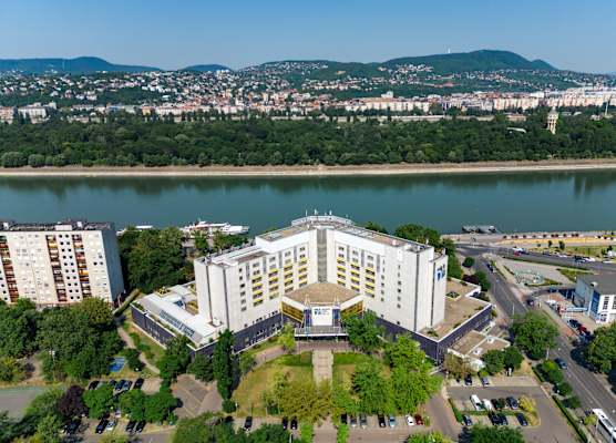 Danubius Hotel Helia 1