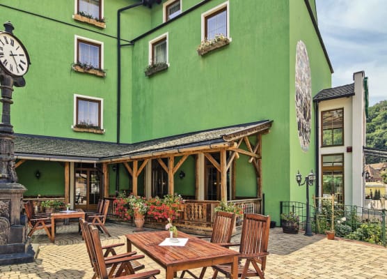Mercure Sighisoara Binderbubi Hotel & Spa 1