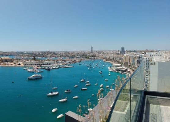 The Londoner Hotel Sliema 1
