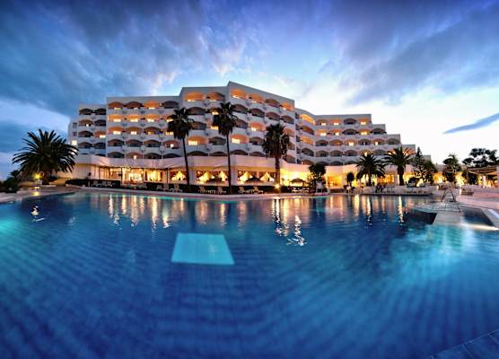 Golden Tulip President 1