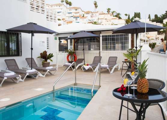 Boutique Rooms Playa Burriana 1