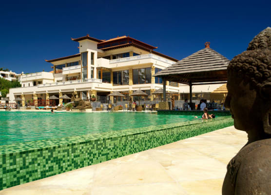 Regency Country Club, Apartments Suites 1