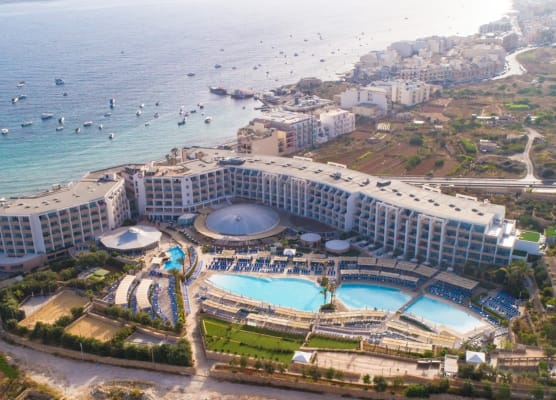 db Seabank Resort + Spa All Inclusive 1