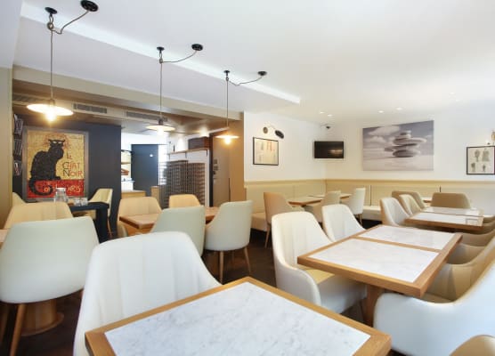 Hotel Le Chat Noir 1