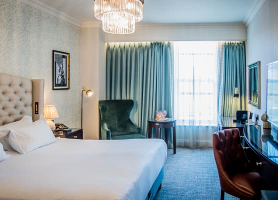 Francis Hotel Bath 1