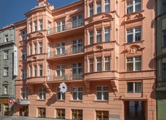 Hotel Taurus 1