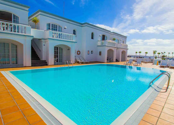 Apartamentos Corona Mar- Select Adults 1