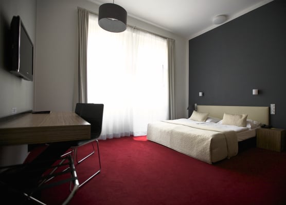 Hotel Noir 1