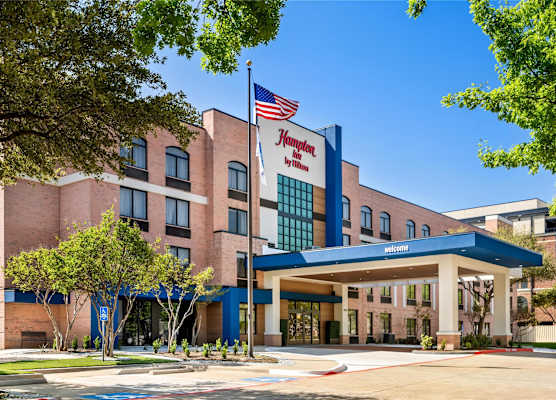 Hampton Inn by Hilton Addison Dallas 1