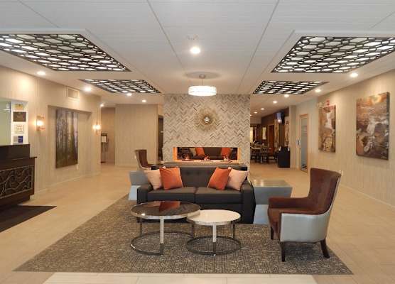 Best Western Plus Bradford Inn 1