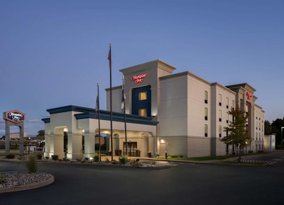 Hampton Inn Rochester-Irondequoit 1