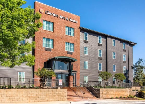 Clarion Inn & Suites Atlanta Downtown 1
