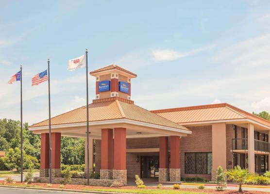 Baymont by Wyndham Rocky Mount I-95 1