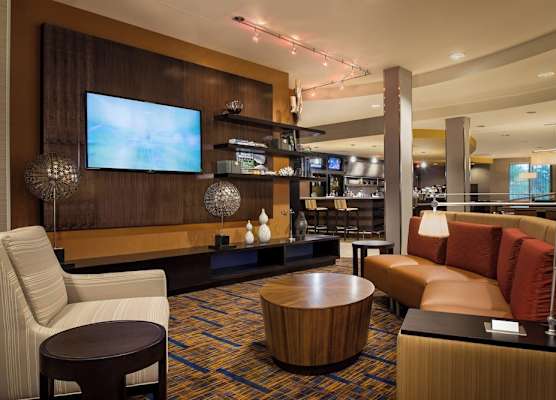 Courtyard by Marriott Hanover Lebanon 1