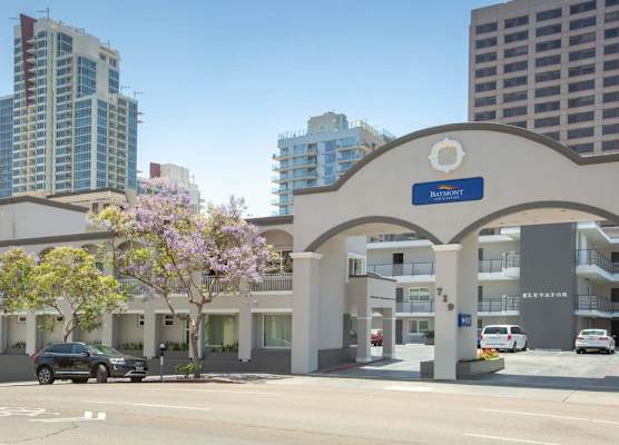Baymont by Wyndham San Diego Downtown 1