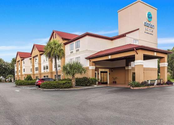 Clarion Pointe Savannah Gateway I-95 1