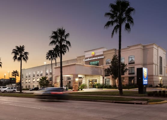 Comfort Inn & Suites SW Houston Sugarland 1