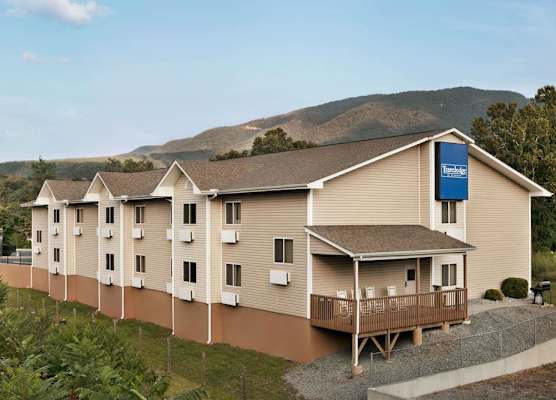 Travelodge by Wyndham Low Moor Near Covington 1
