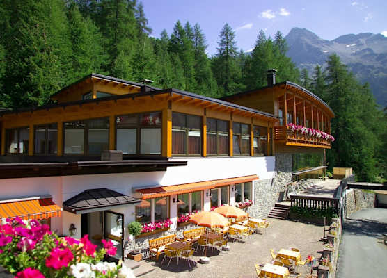 Hotel Zebru 1
