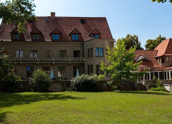 Parkhotel Unter den Linden 1