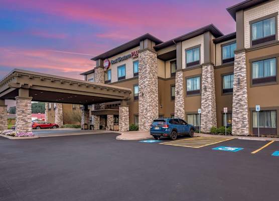 Best Western Plus The Hammondsport Hotel 1
