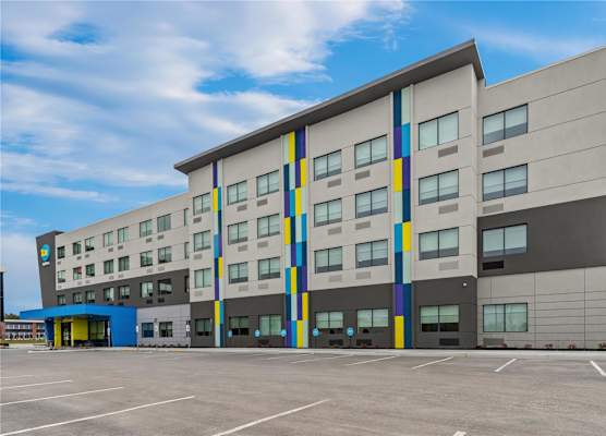 Tru By Hilton Oshawa 1