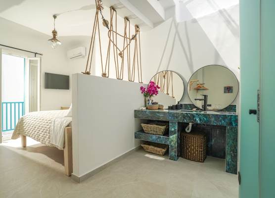 Seabed Suites Mykonos 1