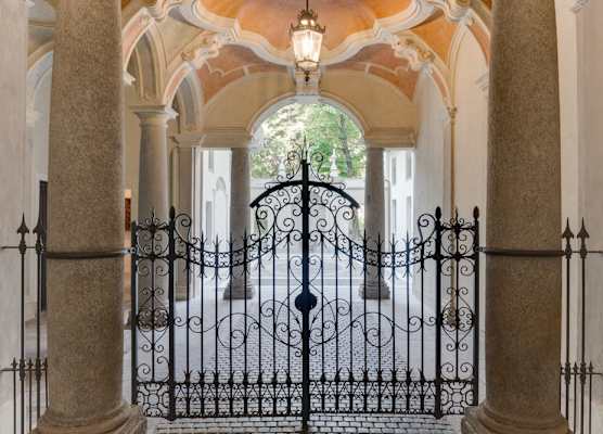 Palazzo Del Carretto-Art Apartments and Guesthouse 1