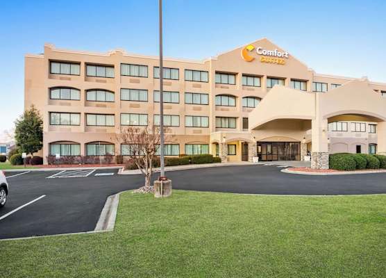 Comfort Suites Lumberton North 1