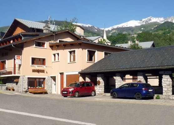 Hôtel Arolla 1