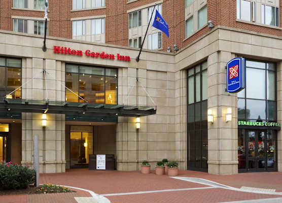Hilton Garden Inn Baltimore Inner Harbor 1