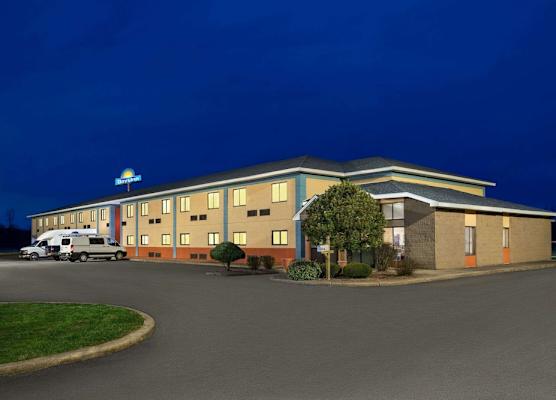 Days Inn by Wyndham Canastota Verona 1
