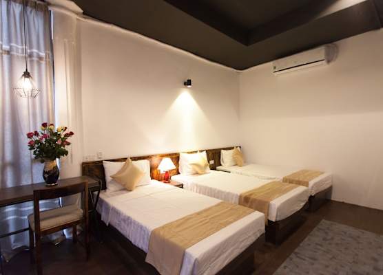 Luxury Backpakers Hotel 1