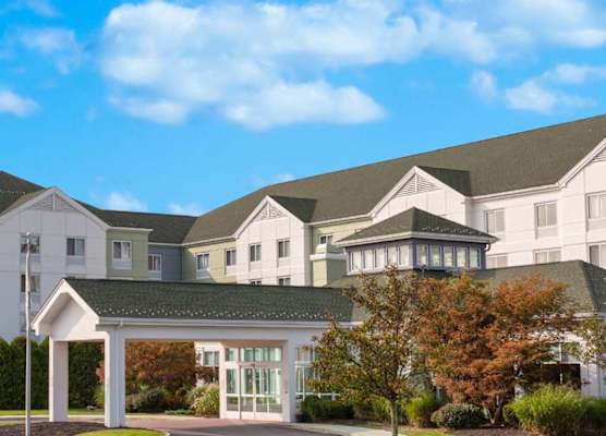 Hilton Garden Inn Islip/MacArthur Airport 1