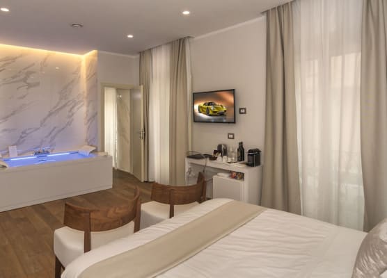 Palazzo Cini Luxury Rooms in Pisa 1