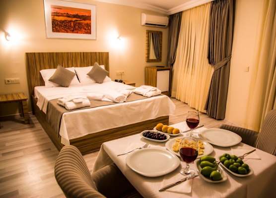 Berlin Hotel Nisantasi 1