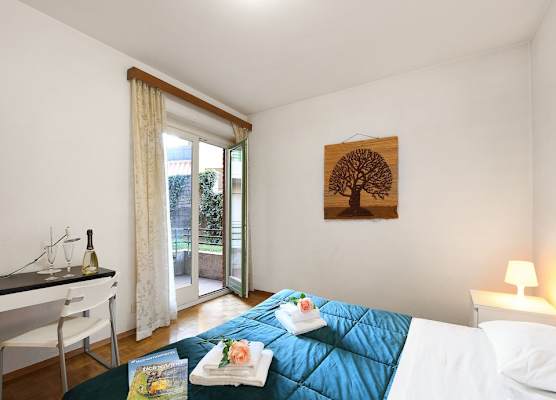 Santiago Home - Happy Rentals 1
